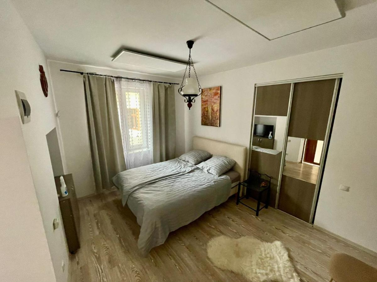 Old Town Apartment Сібіу Екстер'єр фото